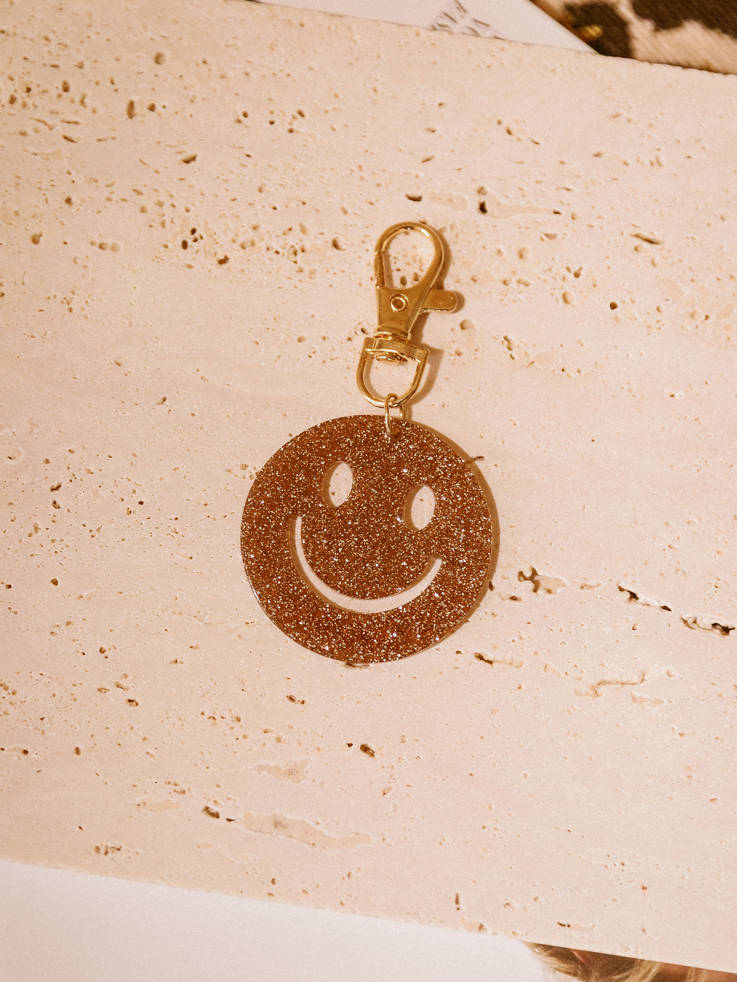 Keychain Smiley - Glitter Dark Brown
